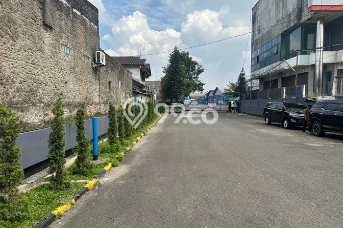 Tanah Dijual Area Strategis di Gatot Subroto Tangerang 1320m2 Tanah Dijual Area Strategis di Gatot Subroto Tangerang 1320m2