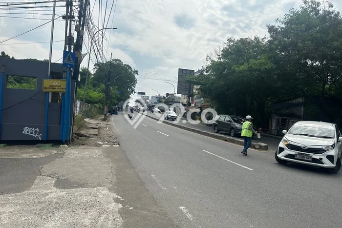 Tanah Dijual Area Strategis di Gatot Subroto Tangerang 1320m2 Tanah Dijual Area Strategis di Gatot Subroto Tangerang 1320m2