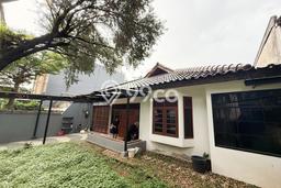 Disewakan Rumah Strategis LT 335m2 / LB 335m2 di scbd, Jakarta Selatan Disewakan Rumah Strategis LT 335m2 / LB 335m2 di scbd, Jakarta Selatan