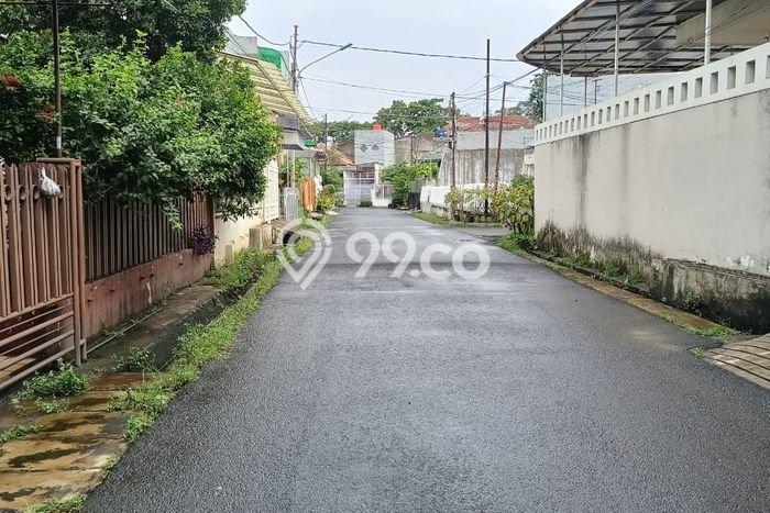 Rumah Luas Asri 3 KT Siap Huni di Duri Kepa Jakarta Barat Rumah Luas Asri 3 KT Siap Huni di Duri Kepa Jakarta Barat