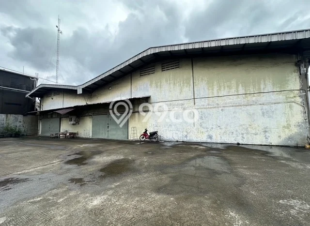 Gudang Disewa di Jakarta Barat dengan LB 540m2 Area Komersial Ramai Gudang Disewa di Jakarta Barat dengan LB 540m2 Area Komersial Ramai