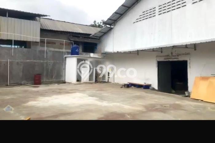 FOR SALE! Pabrik di Legok Tangerang, LT 2050m2, LB 1600m2 FOR SALE! Pabrik di Legok Tangerang, LT 2050m2, LB 1600m2