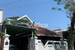 For Sale! Luxury House LT 400m2 Desain Elegan di Jombang Kota For Sale! Luxury House LT 400m2 Desain Elegan di Jombang Kota
