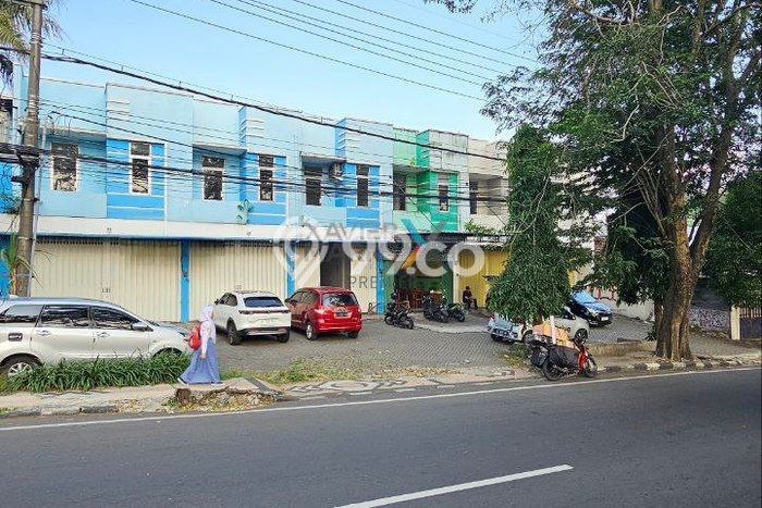Unit Ruko Disewa Lokasi Blimbing, Malang Spesifikasi Luas Bangunan 496m2 Unit Ruko Disewa Lokasi Blimbing, Malang Spesifikasi Luas Bangunan 496m2