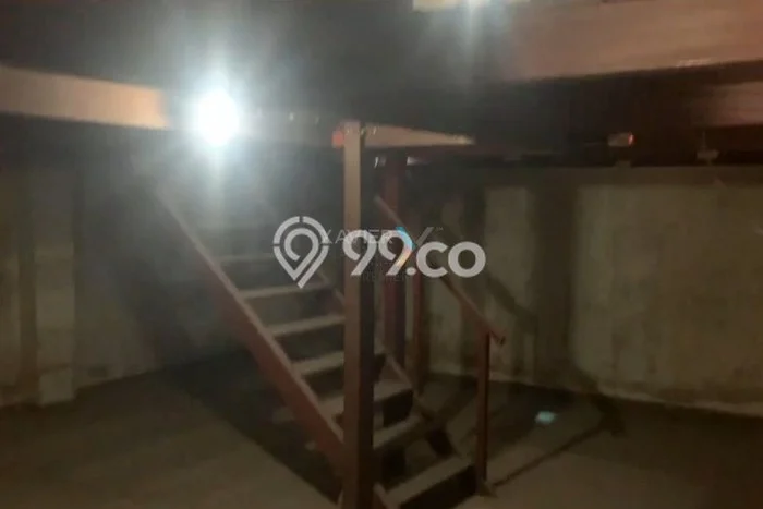 Unit Ruko Dijual di Karangrejo Magetan Luas Tanah 207m2, Luas Bangunan 300m2 Unit Ruko Dijual di Karangrejo Magetan Luas Tanah 207m2, Luas Bangunan 300m2