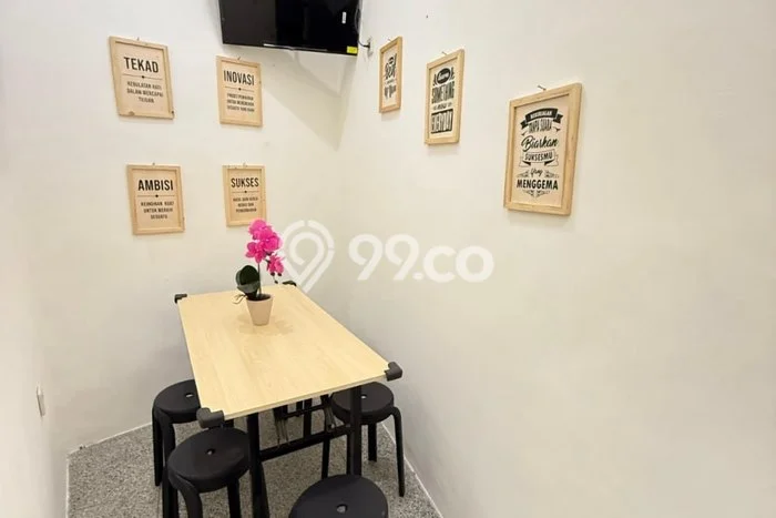 Rumah Kost untuk Dijual di Lowokwaru dengan 30 KT, 30 KM, Luas 500m2 Rumah Kost untuk Dijual di Lowokwaru dengan 30 KT, 30 KM, Luas 500m2