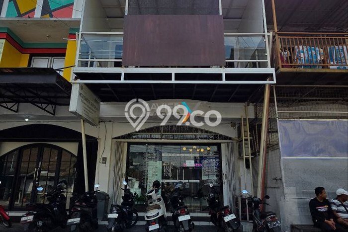 Ruko Dijual di Lowokwaru Malang dengan Luas Bangunan 130m2 Ruko Dijual di Lowokwaru Malang dengan Luas Bangunan 130m2