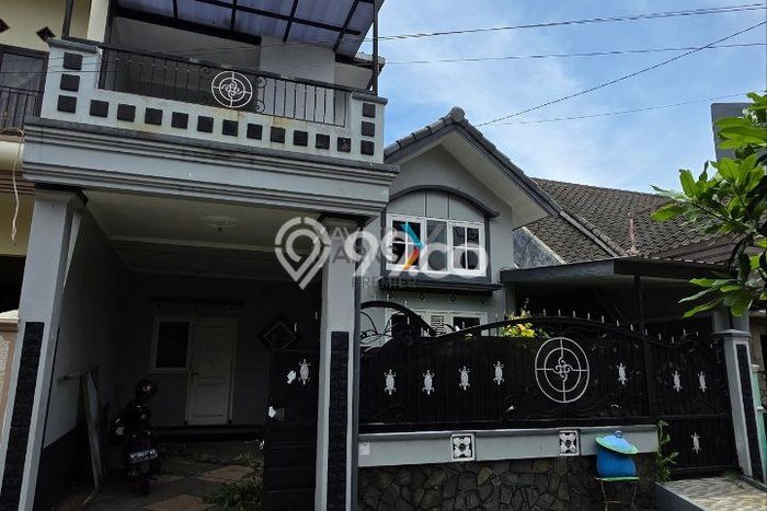 Dijual Cepat Rumah Favorit Siap Huni LB 190m2 di Lowokwaru, Malang Dijual Cepat Rumah Favorit Siap Huni LB 190m2 di Lowokwaru, Malang