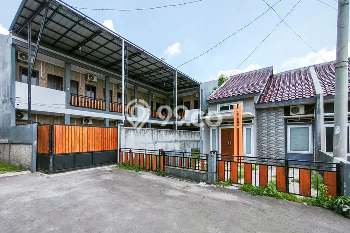 Jual Rumah Strategis Bagus Punya 2 KT di Cibinong Bogor SHM Jual Rumah Strategis Bagus Punya 2 KT di Cibinong Bogor SHM
