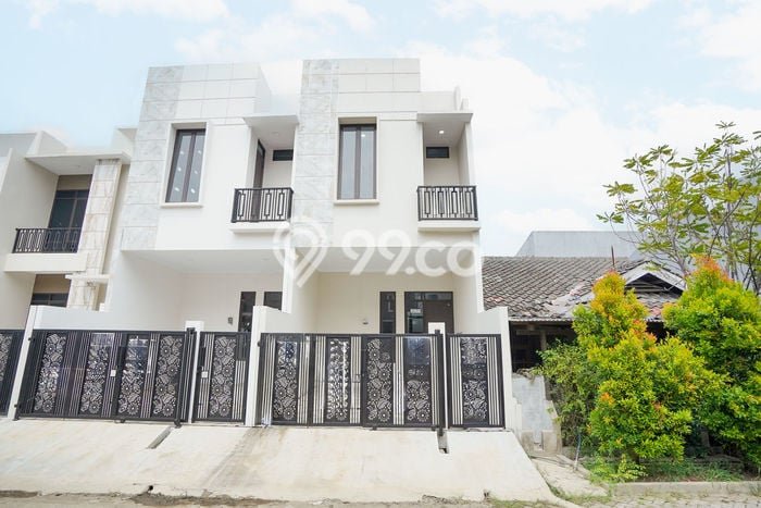 Rumah Strategis Minimalis Lb 100m2 di Medan Satria, Bekasi Rumah Strategis Minimalis Lb 100m2 di Medan Satria, Bekasi