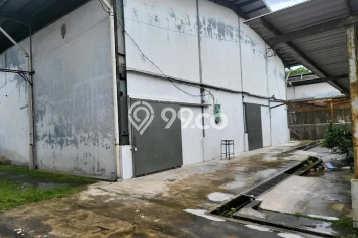 Gudang disewakan lokasi strategis Parung Panjang Bogor 1350m2 Gudang disewakan lokasi strategis Parung Panjang Bogor 1350m2