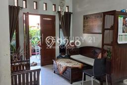 Hunian Cantik Modern Lb 150m2 di Ciputat, Tangerang Selatan Hunian Cantik Modern Lb 150m2 di Ciputat, Tangerang Selatan