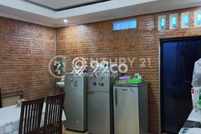 For Sale Hunian Rumah Terawat 3 KT di Sudimara, Tangerang For Sale Hunian Rumah Terawat 3 KT di Sudimara, Tangerang