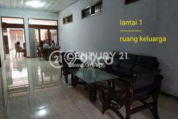 Siap Huni Rumah Mewah 6 Kamar di Tambora Dekat ke Mana Saja Siap Huni Rumah Mewah 6 Kamar di Tambora Dekat ke Mana Saja