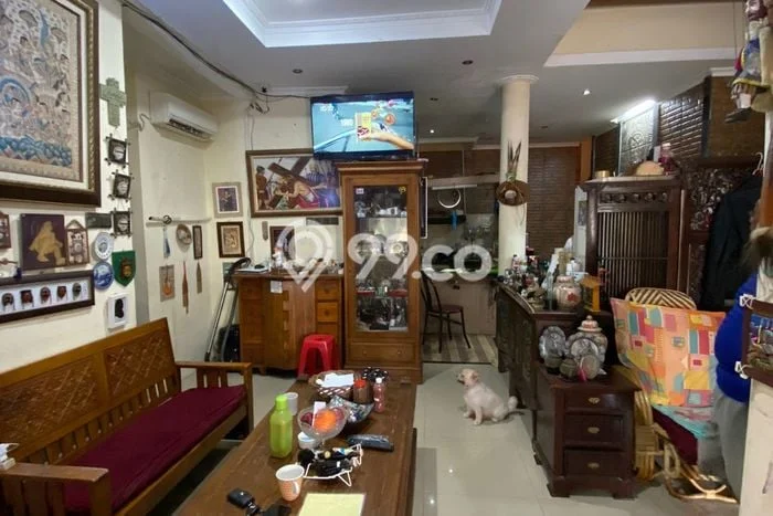 Jual Rumah Eksklusif 3 KT di Bintaro, Tangerang Selatan Jual Rumah Eksklusif 3 KT di Bintaro, Tangerang Selatan