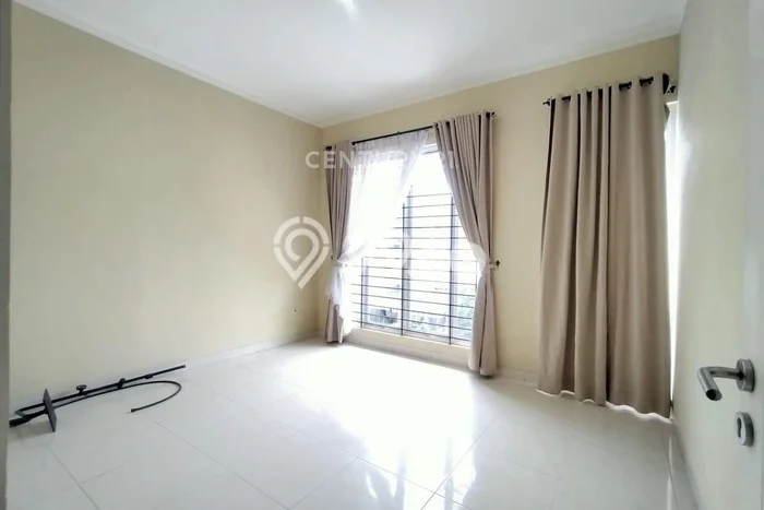 Rumah Luxury Modern Tanpa Renovasi di Bintaro Tangerang Selatan Rumah Luxury Modern Tanpa Renovasi di Bintaro Tangerang Selatan