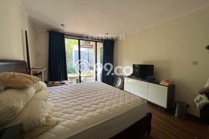 Rumah Elit Modern Siap Huni di Sektor 9-Bintaro Tangerang Selatan Rumah Elit Modern Siap Huni di Sektor 9-Bintaro Tangerang Selatan