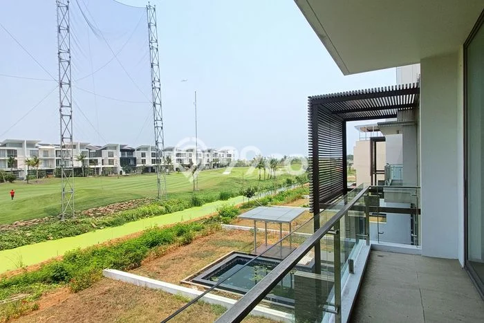 Rumah Elit Modern Tanpa Renovasi di Pantai Indah Kapuk Jakarta Utara Rumah Elit Modern Tanpa Renovasi di Pantai Indah Kapuk Jakarta Utara