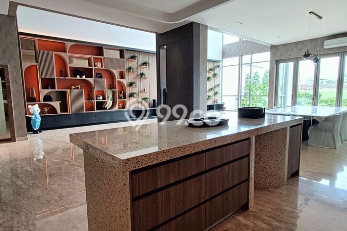 For Sale! Luxury House LT 350m2 Desain Elegan di Pantai Indah Kapuk For Sale! Luxury House LT 350m2 Desain Elegan di Pantai Indah Kapuk