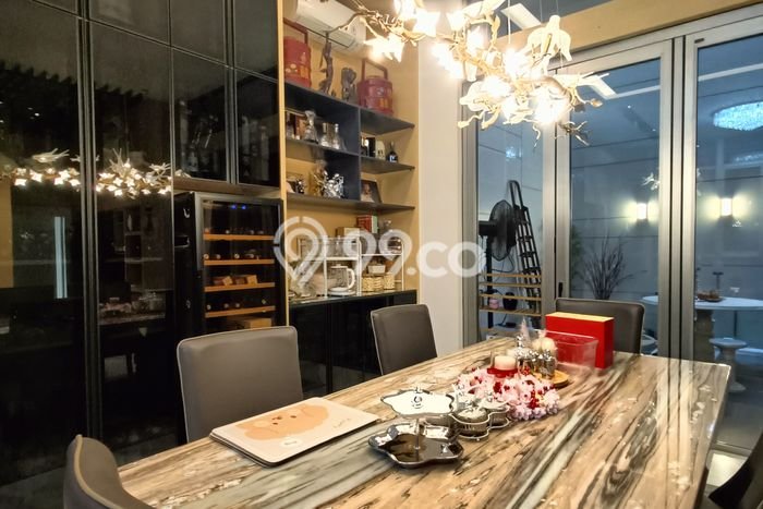 Rumah Luxury Modern Tanpa Renovasi di Golf Island Jakarta Utara Rumah Luxury Modern Tanpa Renovasi di Golf Island Jakarta Utara