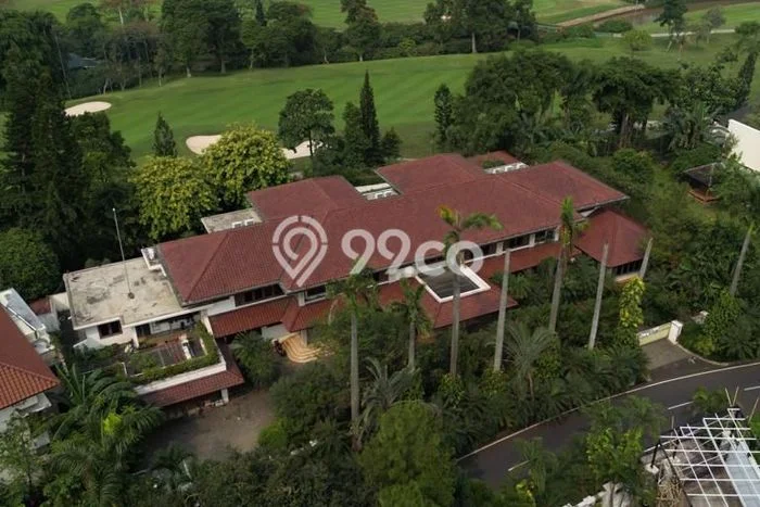 Hunian Elit LB 1400m2 Siap Pakai Desain Elegan di Pondok Indah, Jakarta Selatan Hunian Elit LB 1400m2 Siap Pakai Desain Elegan di Pondok Indah, Jakarta Selatan