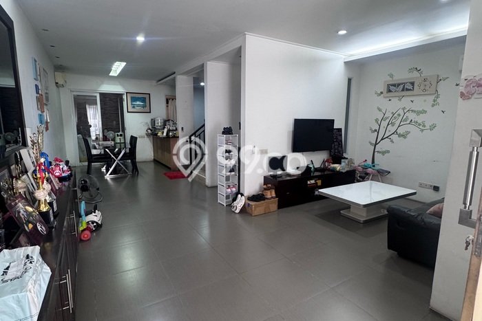 Rumah Mewah Siap Huni LT 105m2 di Kelapa Gading, Jakarta Utara Rumah Mewah Siap Huni LT 105m2 di Kelapa Gading, Jakarta Utara