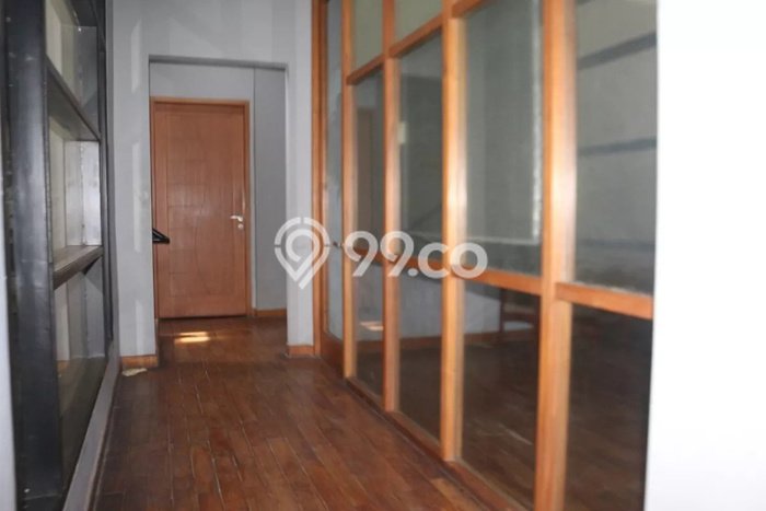 Untuk Dijual Kantor di Tebet Jakarta Selatan LT 634m2 / LB 1839m2 Untuk Dijual Kantor di Tebet Jakarta Selatan LT 634m2 / LB 1839m2