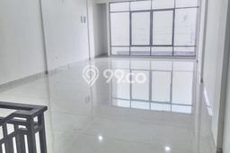 Ruko Strategis di Jatinegara, Luas 900m2m², Mainroad, Area Bisnis Aktif Ruko Strategis di Jatinegara, Luas 900m2m², Mainroad, Area Bisnis Aktif