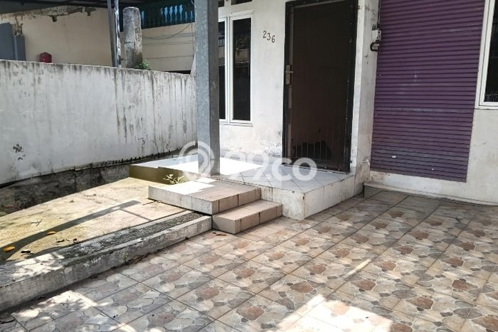For Sale Rumah 2 Kamar Lokasi Ideal Bagus dan Strategis di Ciledug For Sale Rumah 2 Kamar Lokasi Ideal Bagus dan Strategis di Ciledug