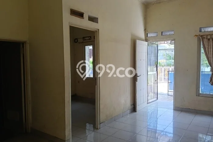 For Sale Rumah 2 Kamar Lokasi Ideal Bagus dan Strategis di Ciledug For Sale Rumah 2 Kamar Lokasi Ideal Bagus dan Strategis di Ciledug