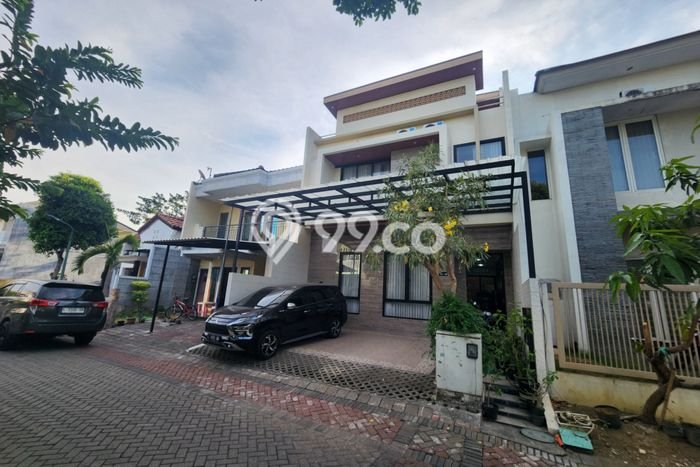 Rumah Elit Modern Siap Huni di Citraland Surabaya Rumah Elit Modern Siap Huni di Citraland Surabaya