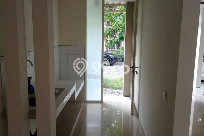 SPECIAL RATE! Rumah area Lidah Kulon, 3 KT, Lingkungan Sejuk, Luas 120m² Bangunan 88m² SPECIAL RATE! Rumah area Lidah Kulon, 3 KT, Lingkungan Sejuk, Luas 120m² Bangunan 88m²