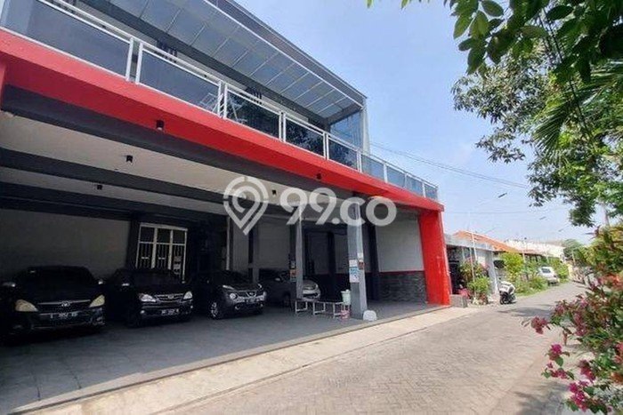 Unit Kost Dijual di Kebomas dengan 42 Kamar Tidur & Luas Bangunan 1232m2 Unit Kost Dijual di Kebomas dengan 42 Kamar Tidur & Luas Bangunan 1232m2