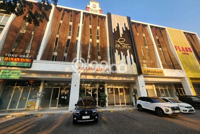 Ruko Disewa di Rungkut, Surabaya, LT 75m2 / LB 75m2 Ruko Disewa di Rungkut, Surabaya, LT 75m2 / LB 75m2