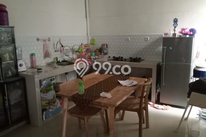 Hunian 3 Kamar Lengkap Dikontrakkan di Buduran Harga Kompetitif Hunian 3 Kamar Lengkap Dikontrakkan di Buduran Harga Kompetitif