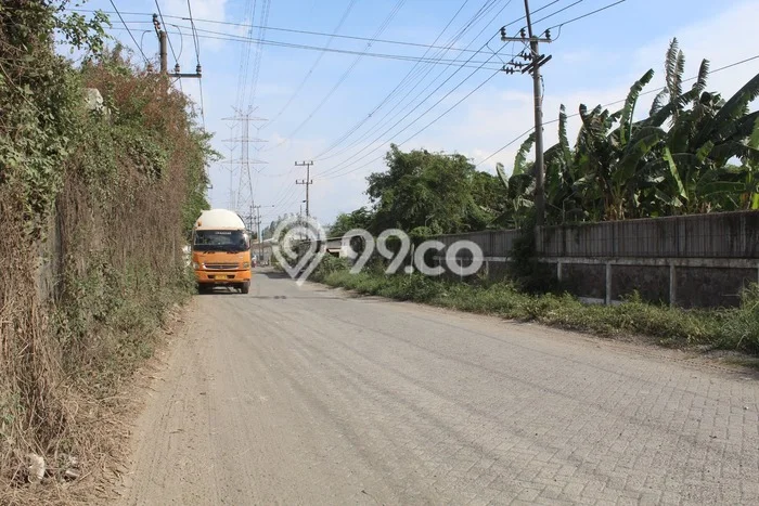 Area Ramai! Pabrik Dijual di Driyorejo untuk Bisnis Luas Bangunan 18456m2 Area Ramai! Pabrik Dijual di Driyorejo untuk Bisnis Luas Bangunan 18456m2