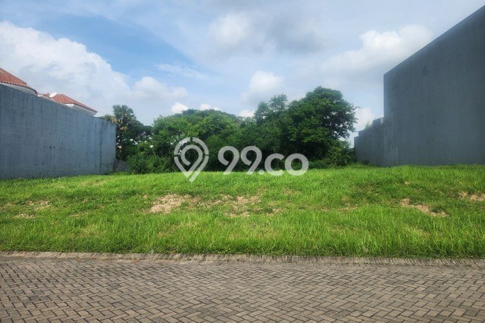 Untuk Dijual Tanah di Manyar Gresik Luas 756m2 - Untuk Dijual Tanah di Manyar Gresik Luas 756m2 -
