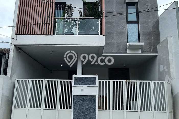 Jual Rumah Strategis Bagus Punya 4 KT di Waru Sidoarjo SHM Jual Rumah Strategis Bagus Punya 4 KT di Waru Sidoarjo SHM