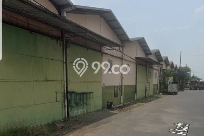 LOKASI STRATEGIS! Gudang Kawasan Gedangan, Luas 462m2m², Jalan Strategis LOKASI STRATEGIS! Gudang Kawasan Gedangan, Luas 462m2m², Jalan Strategis