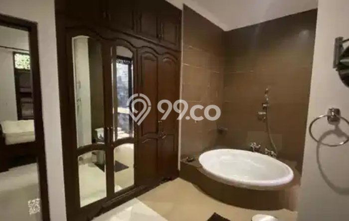 Rumah Luxury Modern Siap Huni di Balearjosari Malang Rumah Luxury Modern Siap Huni di Balearjosari Malang