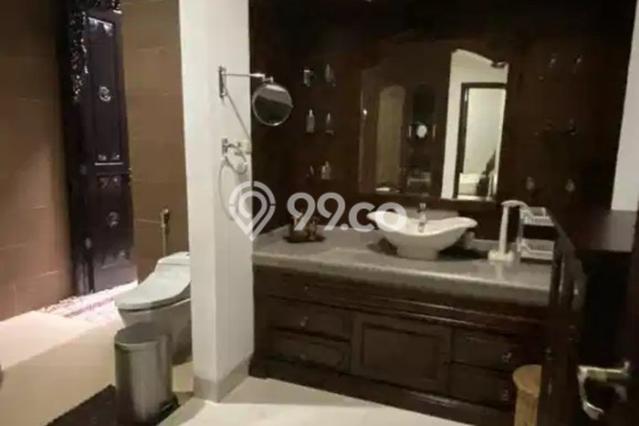 Rumah Luxury Modern Siap Huni di Balearjosari Malang Rumah Luxury Modern Siap Huni di Balearjosari Malang