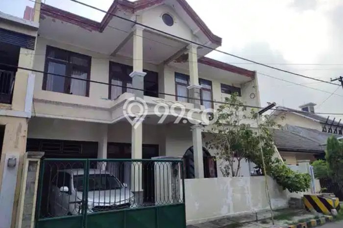 For Sale Rumah 4 Kamar Lokasi Ideal Nyaman dan Strategis di Waru For Sale Rumah 4 Kamar Lokasi Ideal Nyaman dan Strategis di Waru