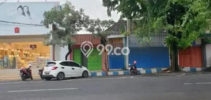 FOR SALE! Ruko di Panggungrejo Pasuruan, LT 645m2, LB 531m2 FOR SALE! Ruko di Panggungrejo Pasuruan, LT 645m2, LB 531m2