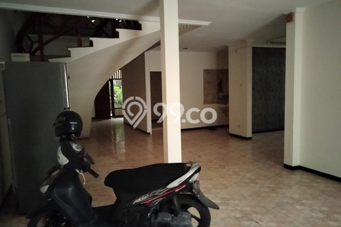 Unit Ruko Dijual di Gayungan Surabaya 270m2 Unit Ruko Dijual di Gayungan Surabaya 270m2