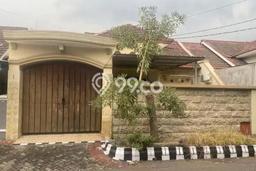 Rumah Bagus Siap Huni Di Waru Luas 180m2 Lokasi Strategis Rumah Bagus Siap Huni Di Waru Luas 180m2 Lokasi Strategis