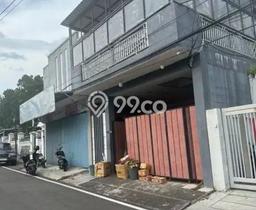 Ruko Dijual di Prime Area Malang Luas 240m2 Ruko Dijual di Prime Area Malang Luas 240m2
