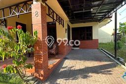 Jual Rumah Bagus Siap Huni LB 150m2 di Candi, Sidoarjo Jual Rumah Bagus Siap Huni LB 150m2 di Candi, Sidoarjo