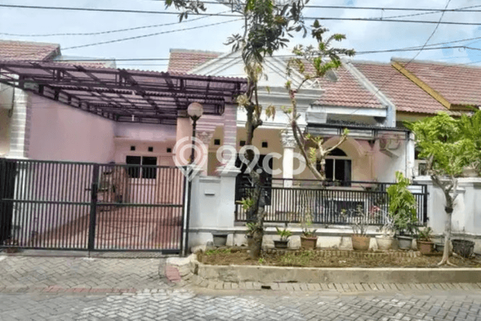 Jual Rumah Favorit Siap Huni LB 81m2 di Waru, Sidoarjo Jual Rumah Favorit Siap Huni LB 81m2 di Waru, Sidoarjo