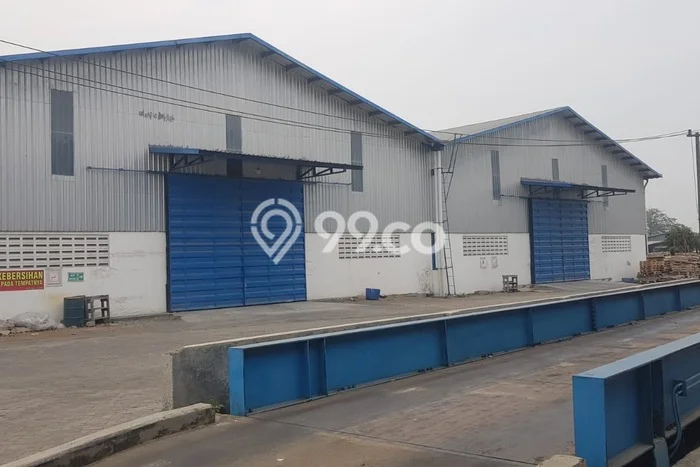 Gudang Disewakan di Kawasan Ramai Pandaan, Pasuruan Gudang Disewakan di Kawasan Ramai Pandaan, Pasuruan