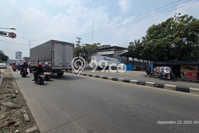 Ruko disewakan lokasi strategis Tambun Selatan Bekasi 1000m2 Ruko disewakan lokasi strategis Tambun Selatan Bekasi 1000m2